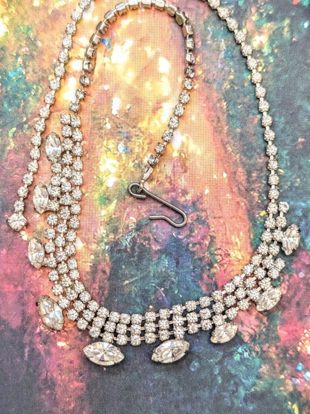 Art Deco Style Vintage 1940's - 1950s Sparkling Rhinestone Silver tone Necklace